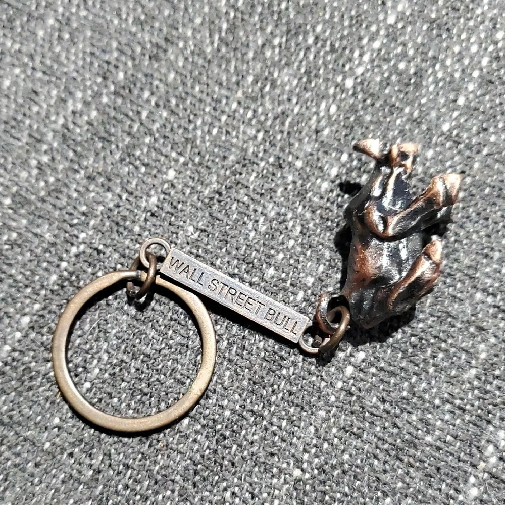 Vintage Wall Street Bull Key Holder - Bronze and Black